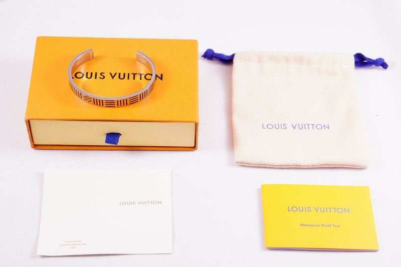 LV Bracelet 03lyr139